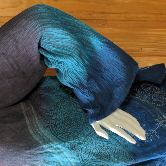 Greater Good Beaded Top - Picture 7 of 7